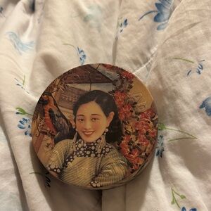 Vintage tin Decorative Tin empty